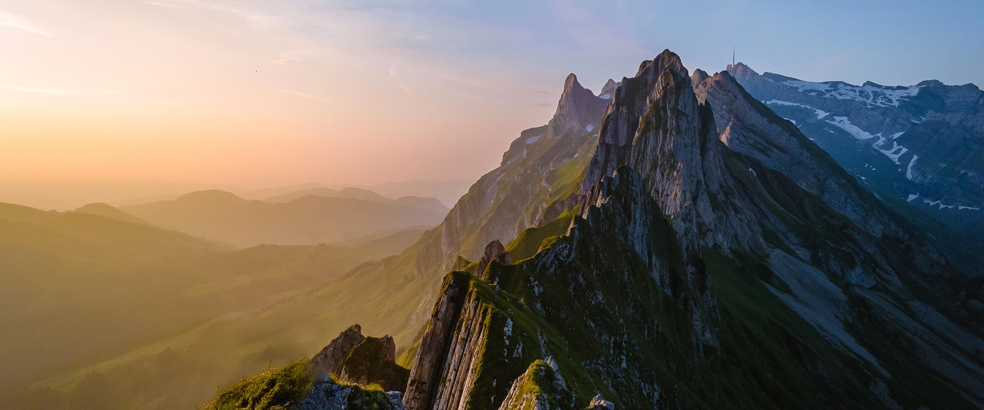 Travel agent support banner 1