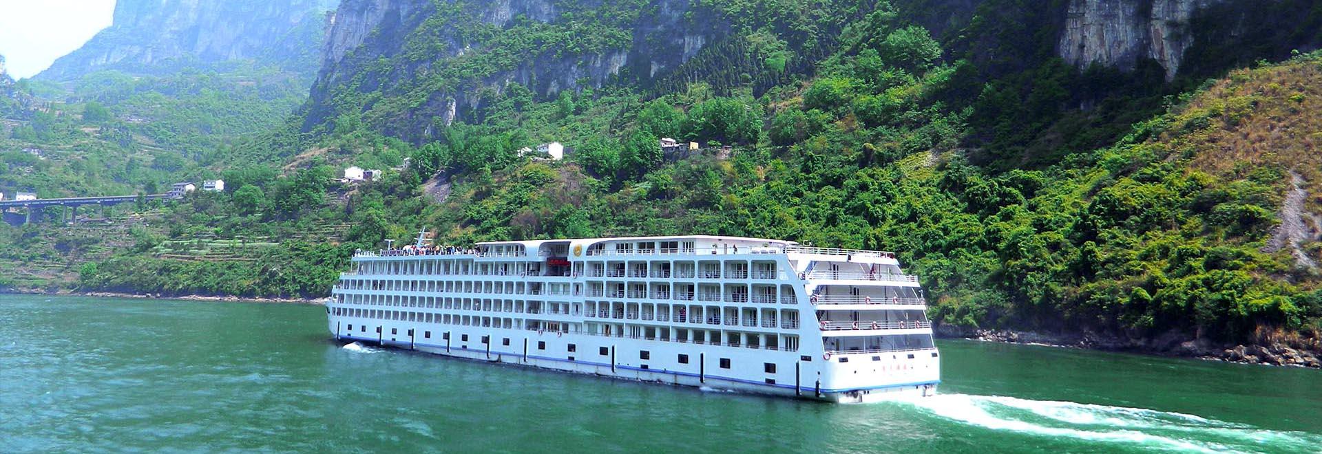 13-Day China Essence Tour with Yangtze River Cruise