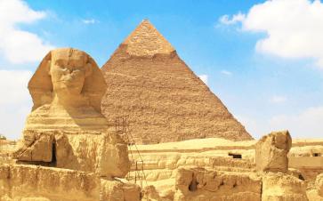 Sphinx and Pyramids