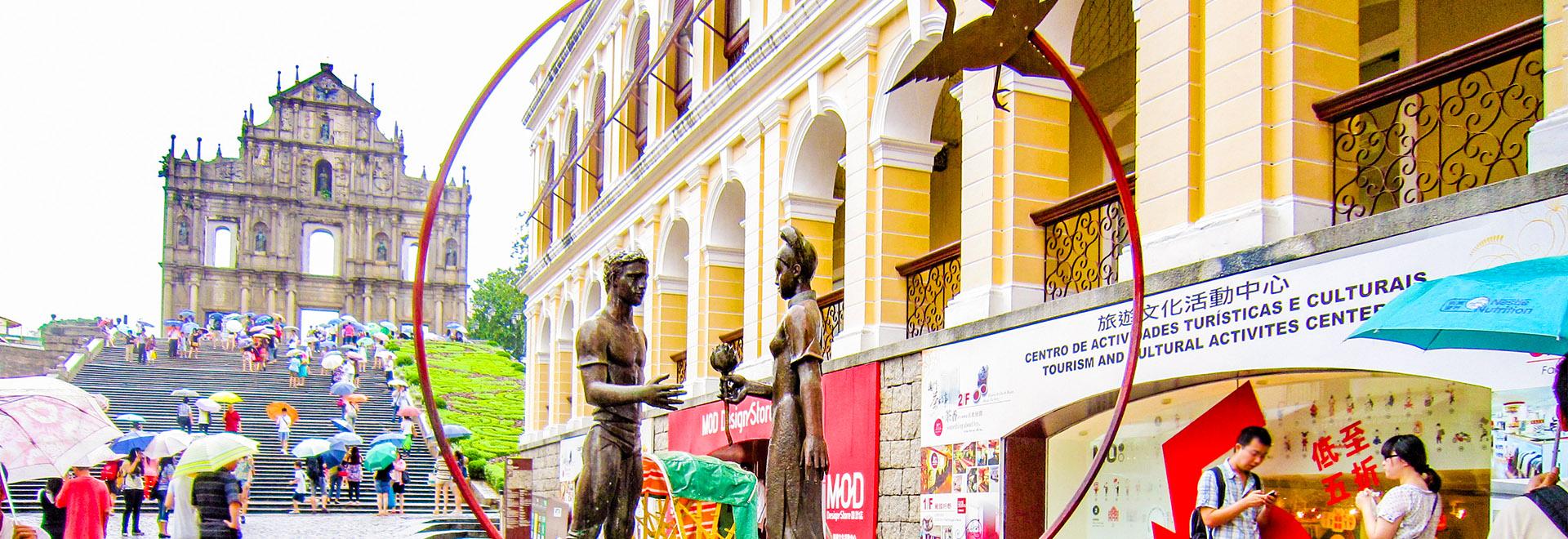 the Ruins of St. Paul's